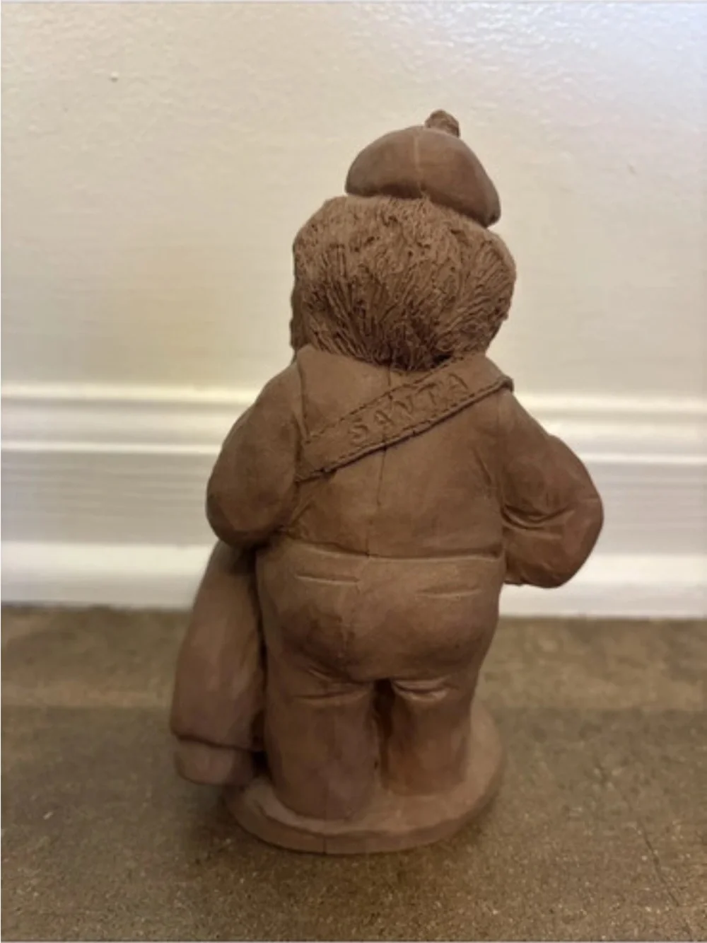 Vintage clay look carved Resin Golf Santa Figurine